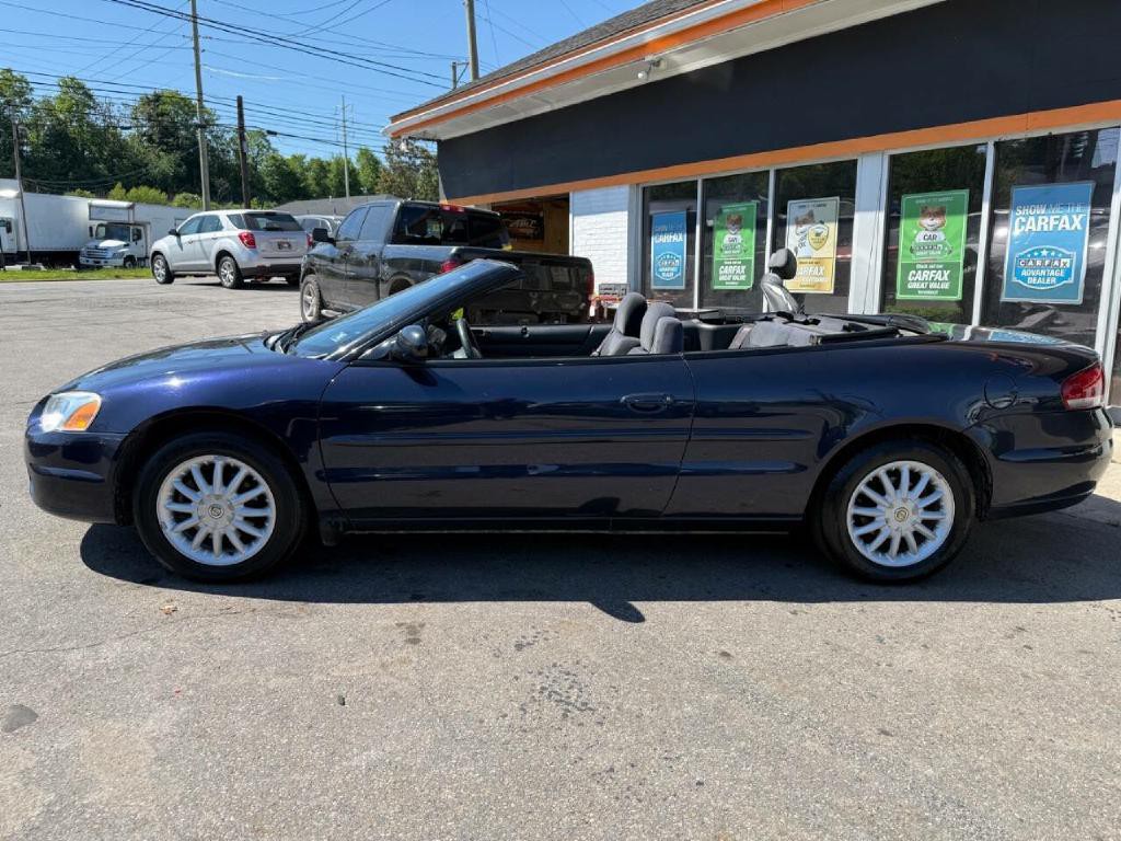 2004 Chrysler Sebring Image 11