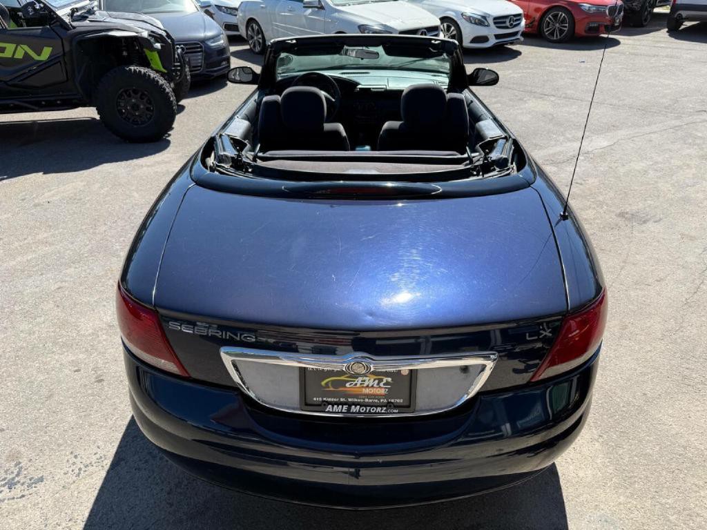 2004 Chrysler Sebring Image 14