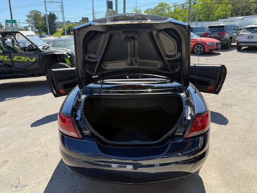 2004 Chrysler Sebring Image 36