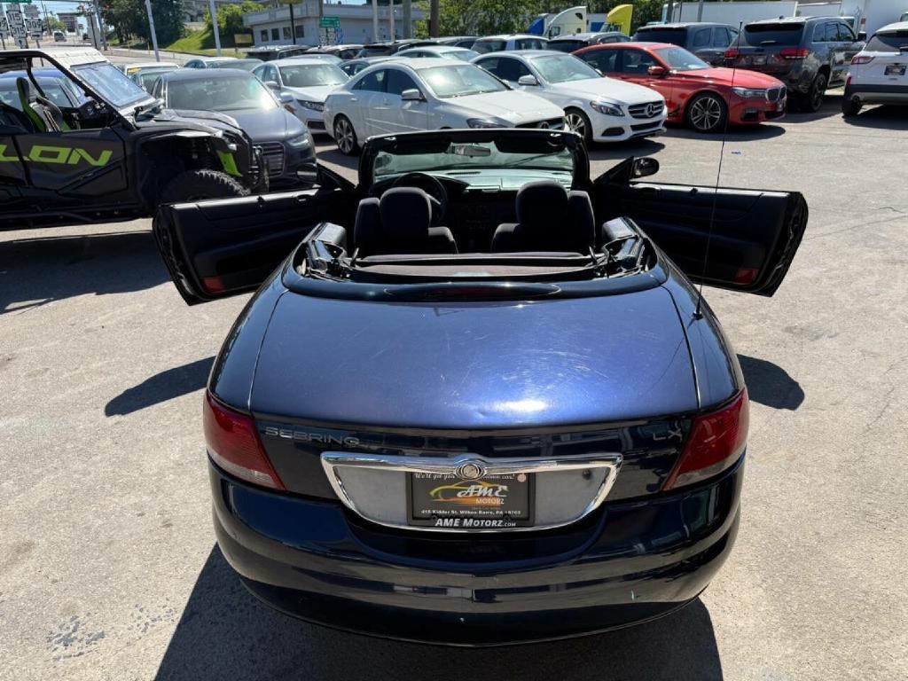2004 Chrysler Sebring Image 39