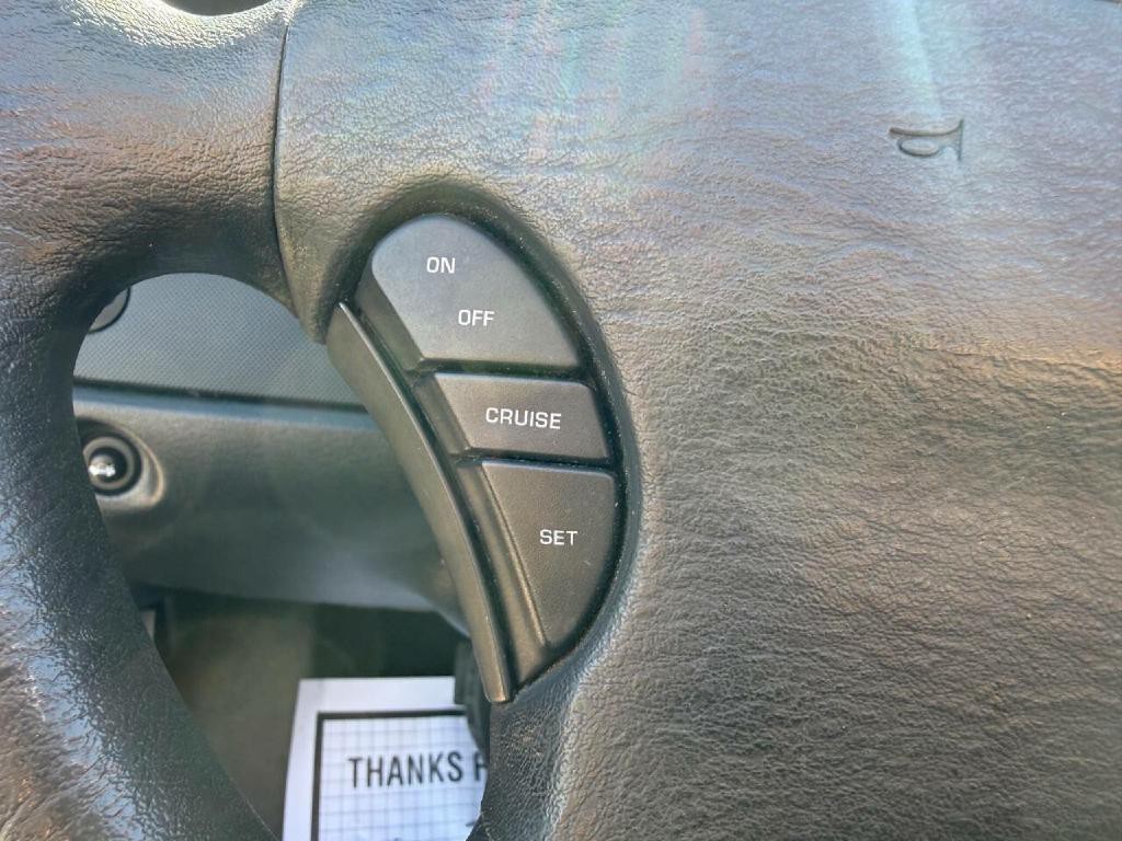 2004 Chrysler Sebring Image 44
