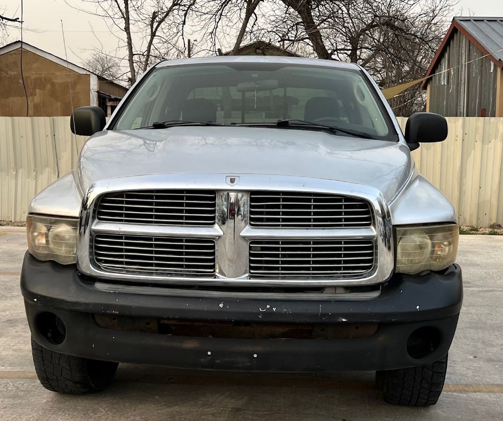 2003 Dodge Ram 1500 Image 2