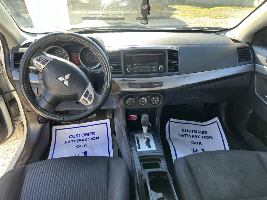 2015 Mitsubishi Lancer Image 2