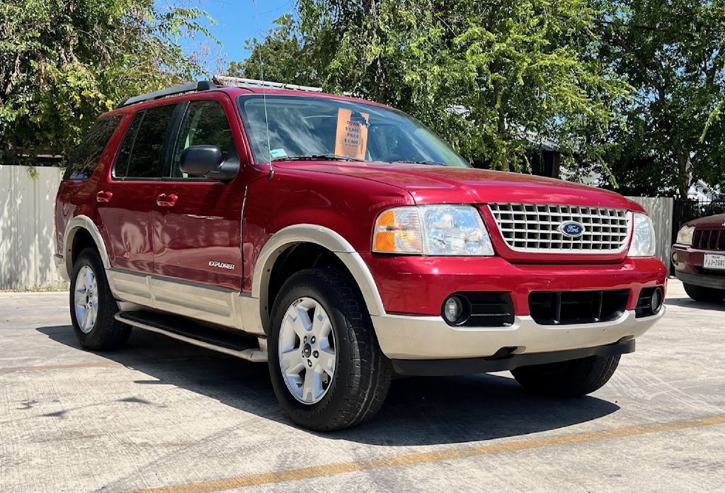 2005 Ford Explorer Image 2
