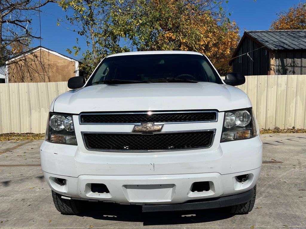 2009 Chevrolet Tahoe Image 2