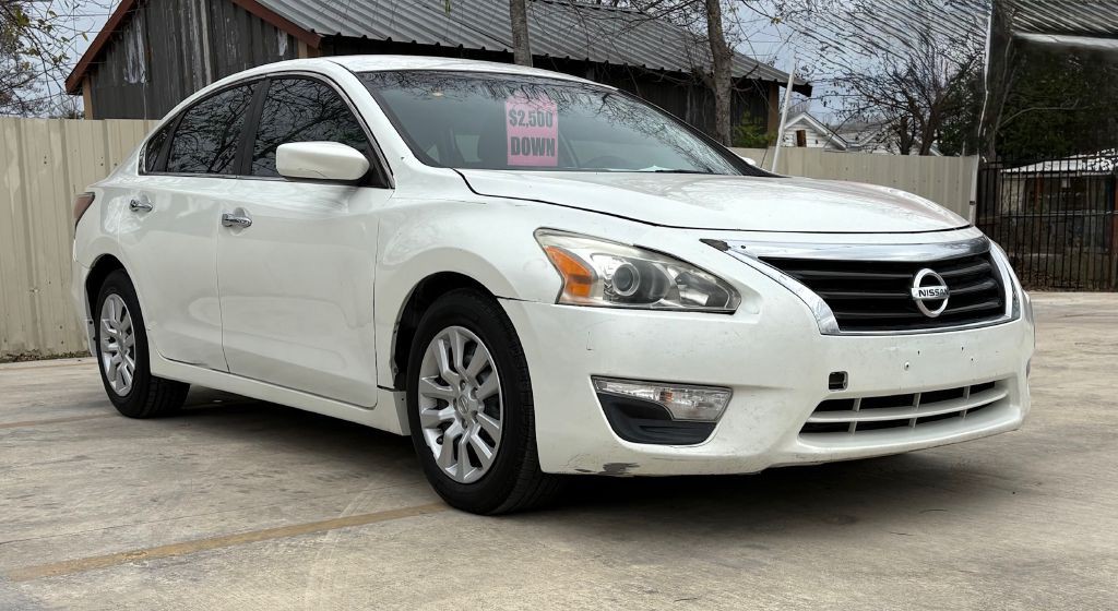 2015 Nissan Altima Image 3
