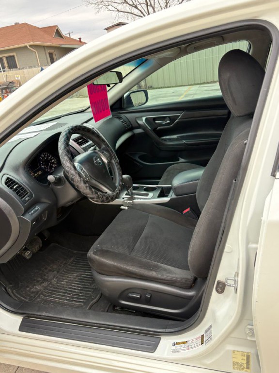 2015 Nissan Altima Image 5