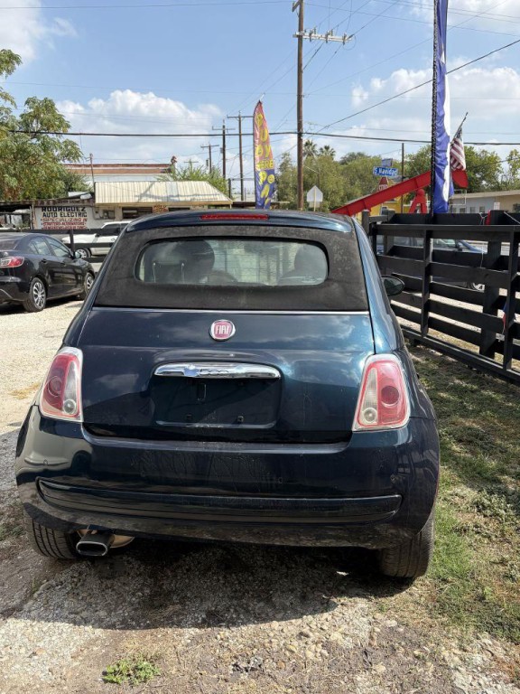 2013 FIAT 500 Image 3