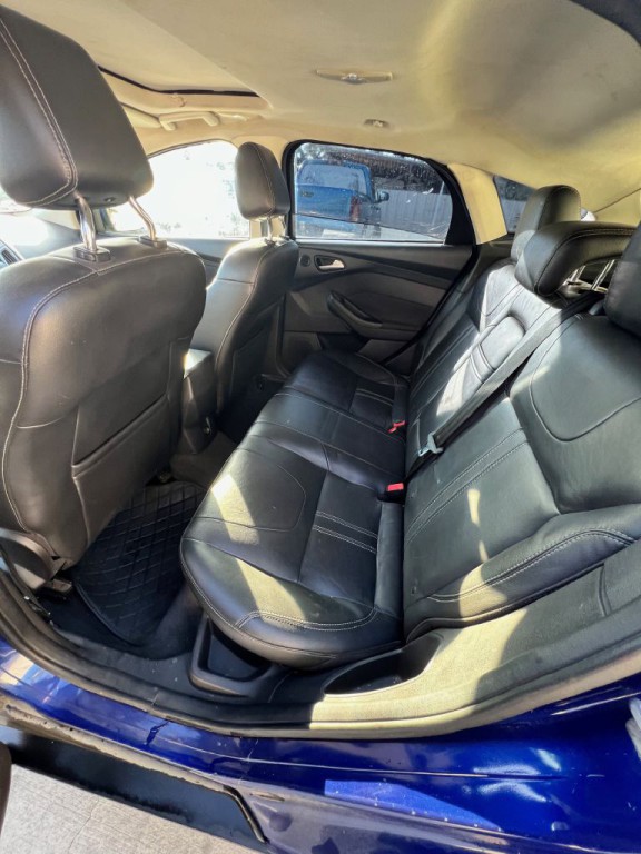 2012 Ford Focus Image 5