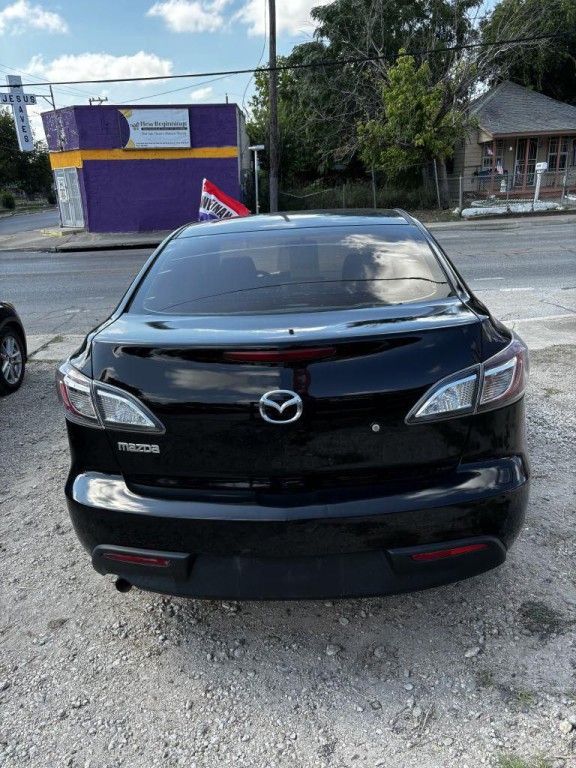 2011 Mazda Mazda3 Image 3