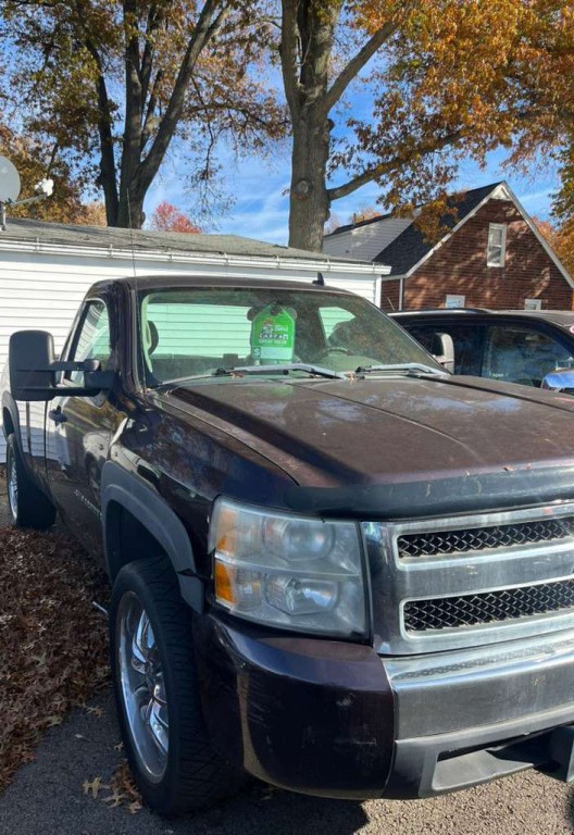 2008 Chevrolet Silverado 1500 Image 2