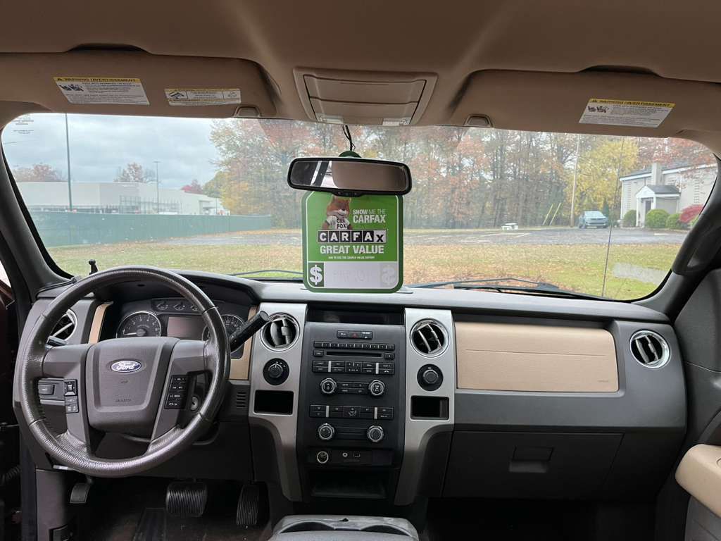 2011 Ford F-150 Image 12