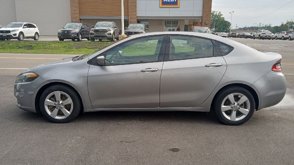 2015 Dodge Dart Image 6