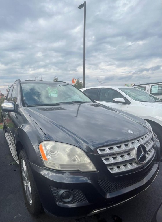 2010 Mercedes-Benz M-Class Image 7