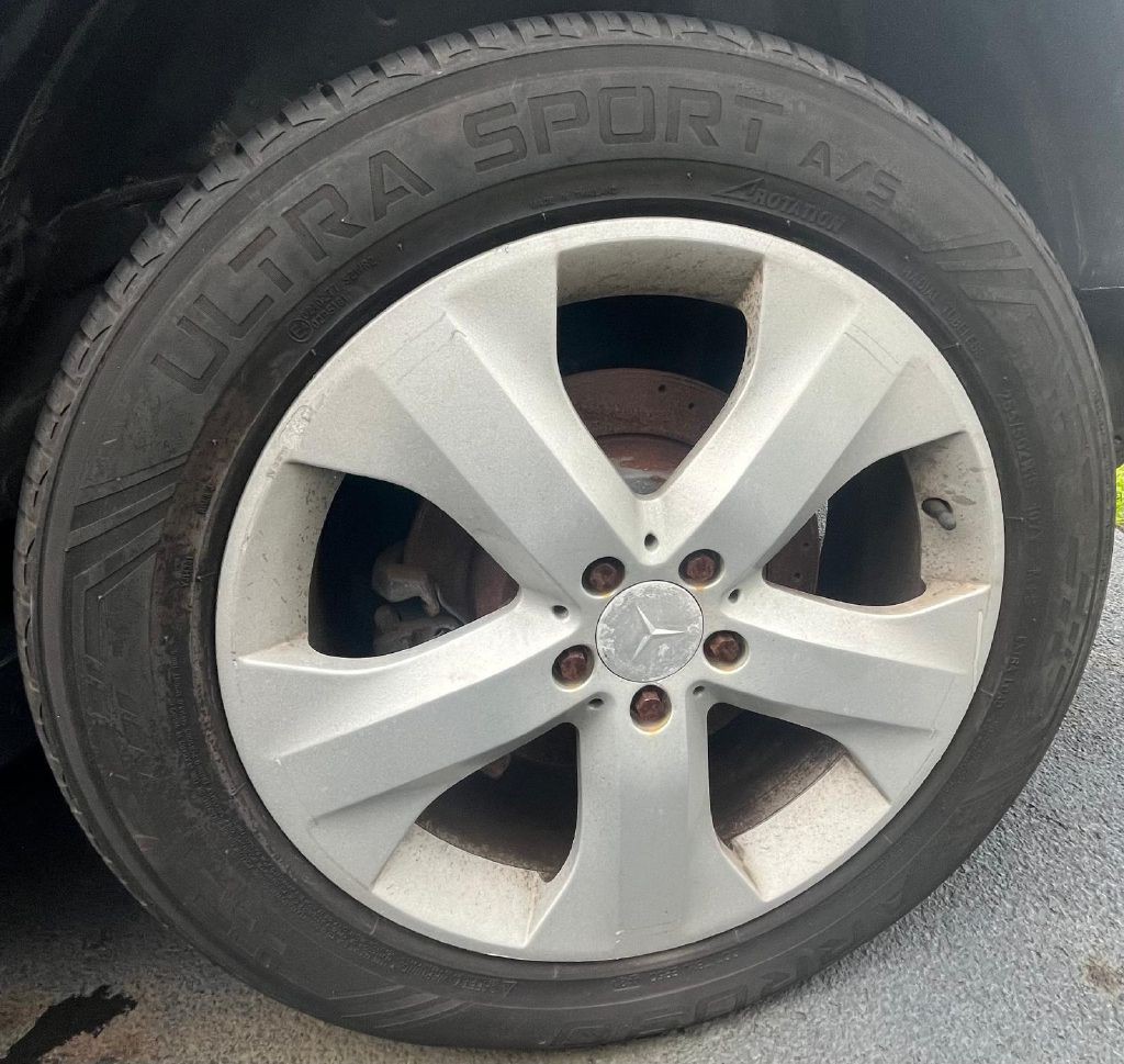 2010 Mercedes-Benz M-Class Image 21