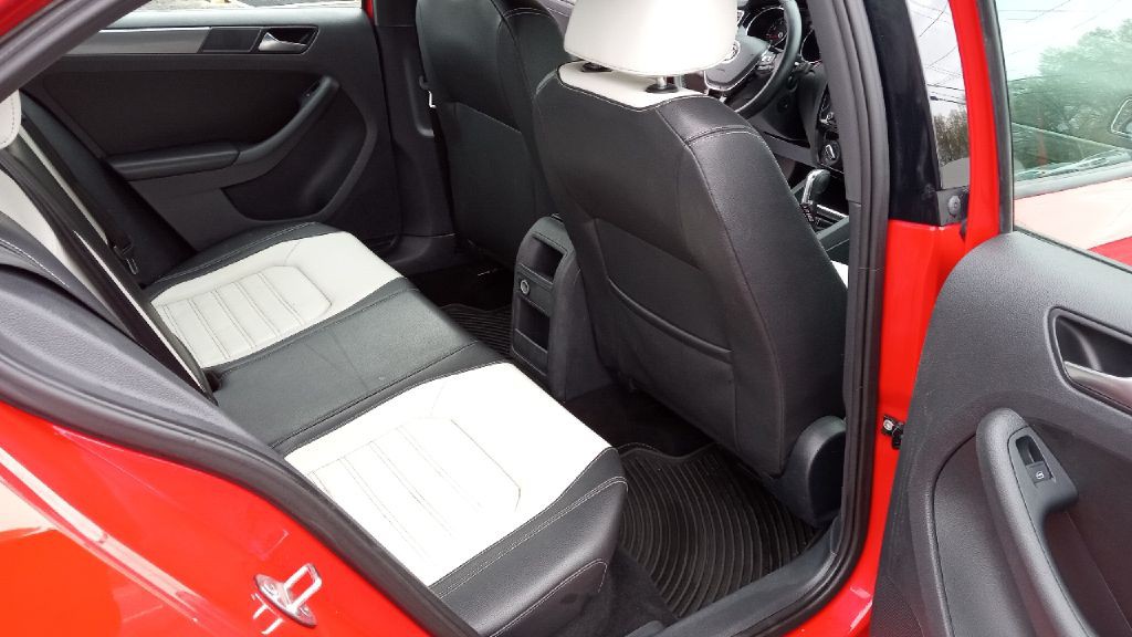 2016 Volkswagen Jetta Image 18