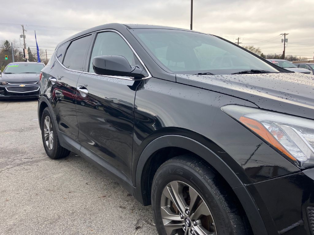 2014 Hyundai Santa Fe Sport Image 2