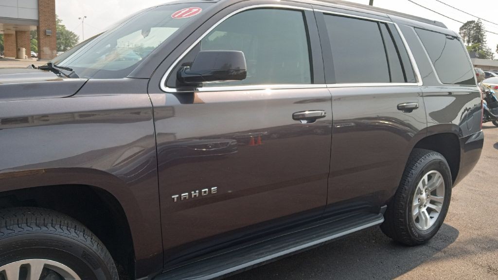 2017 Chevrolet Tahoe Image 4