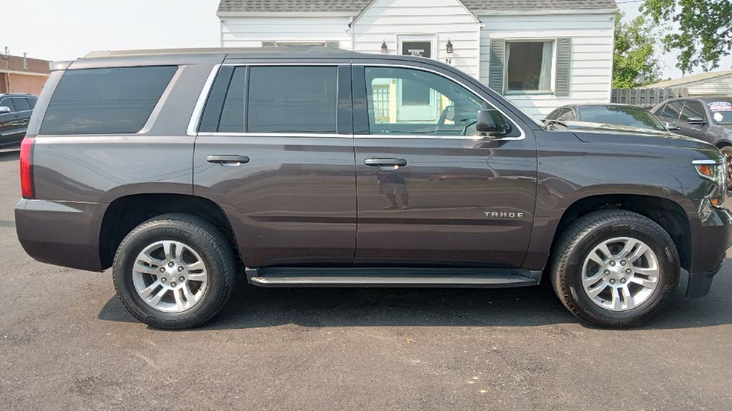 2017 Chevrolet Tahoe Image 5
