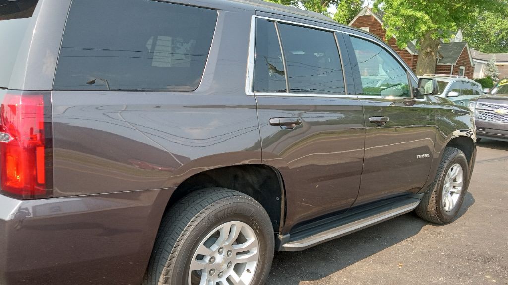 2017 Chevrolet Tahoe Image 6