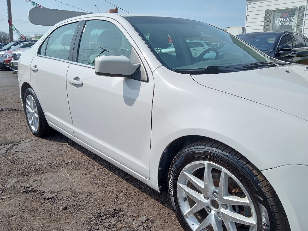 2012 Ford Fusion Image 3