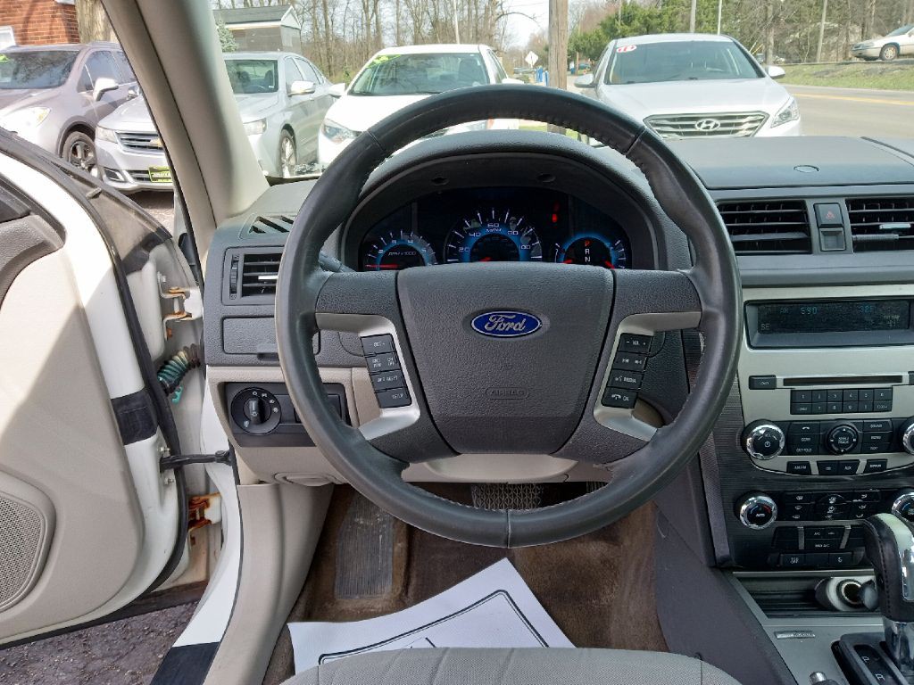 2012 Ford Fusion Image 13