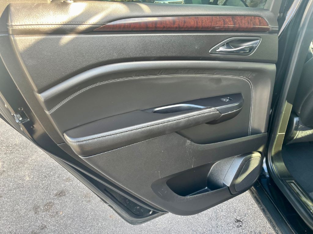 2014 Cadillac SRX Image 13