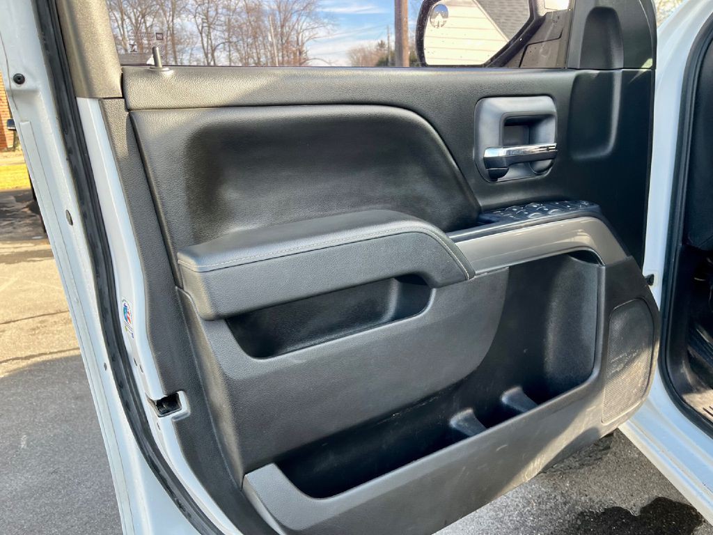 2015 Chevrolet Silverado 1500 Image 18