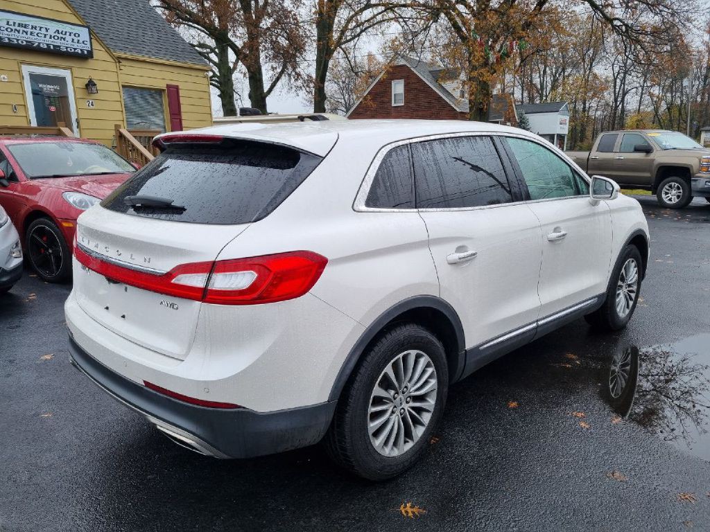 2016 Lincoln MKX Image 8