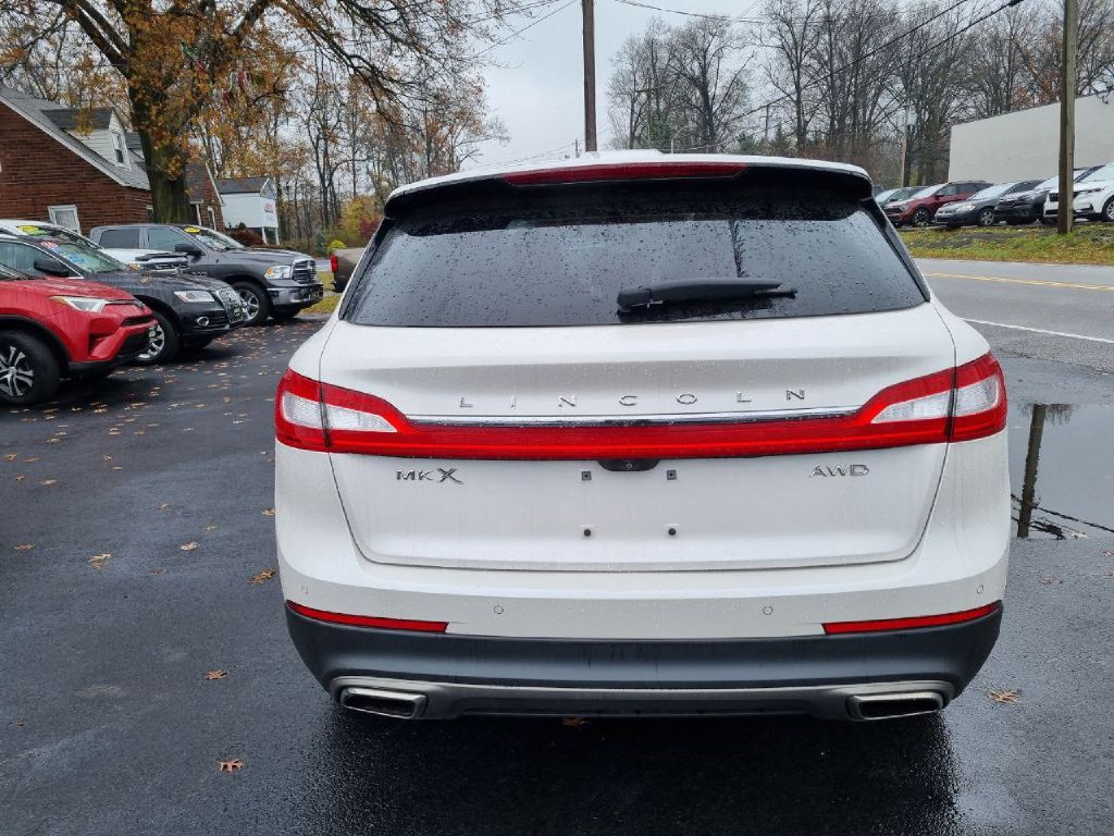 2016 Lincoln MKX Image 9