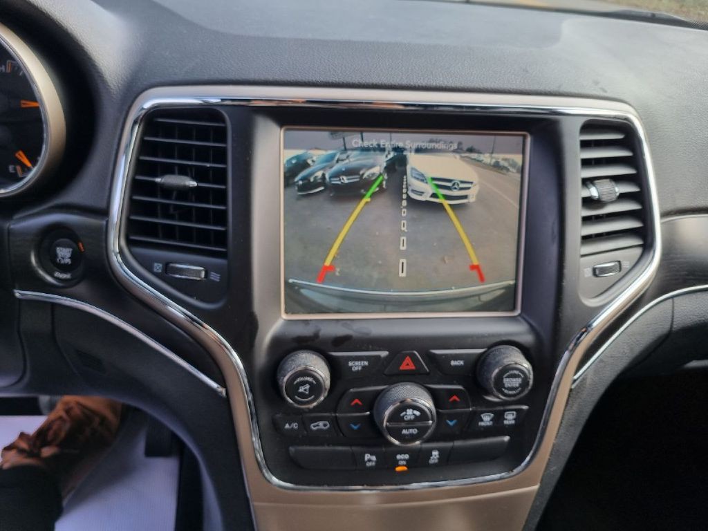 2014 Jeep Grand Cherokee Image 16