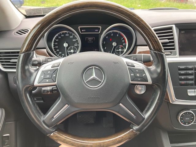 2015 Mercedes-Benz M-Class Image 3