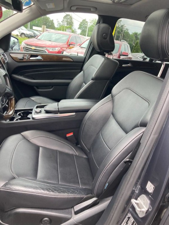 2015 Mercedes-Benz M-Class Image 5