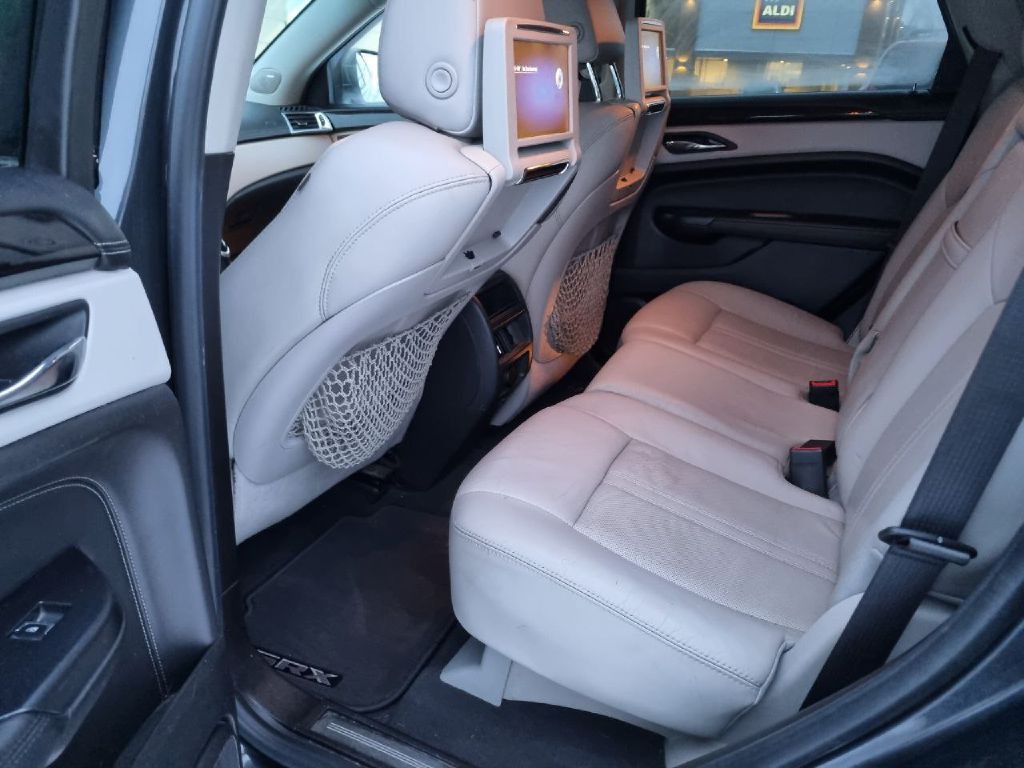 2016 Cadillac SRX Image 19