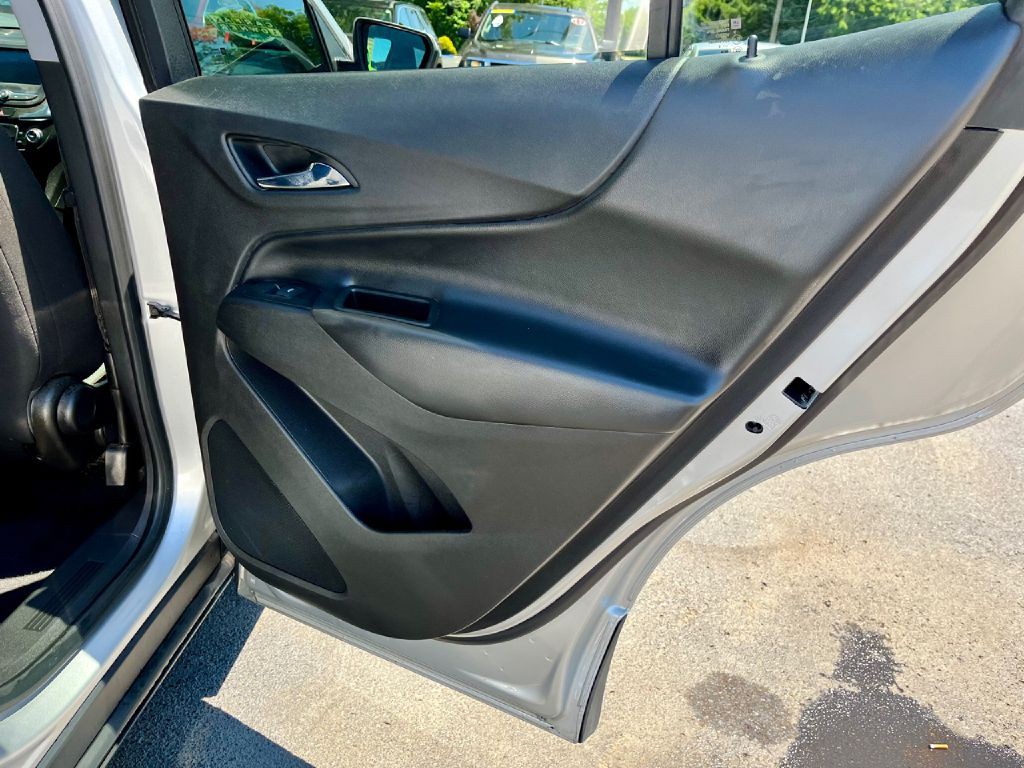 2020 Chevrolet Equinox Image 15