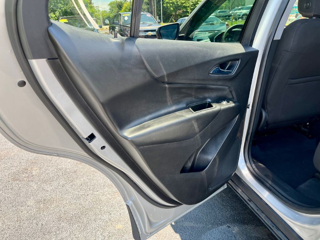 2020 Chevrolet Equinox Image 18