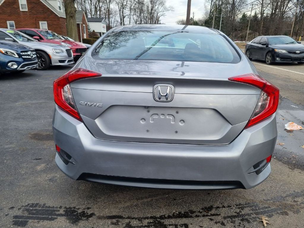 2016 Honda Civic Image 6