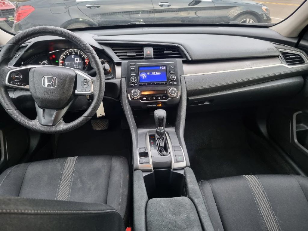 2016 Honda Civic Image 11