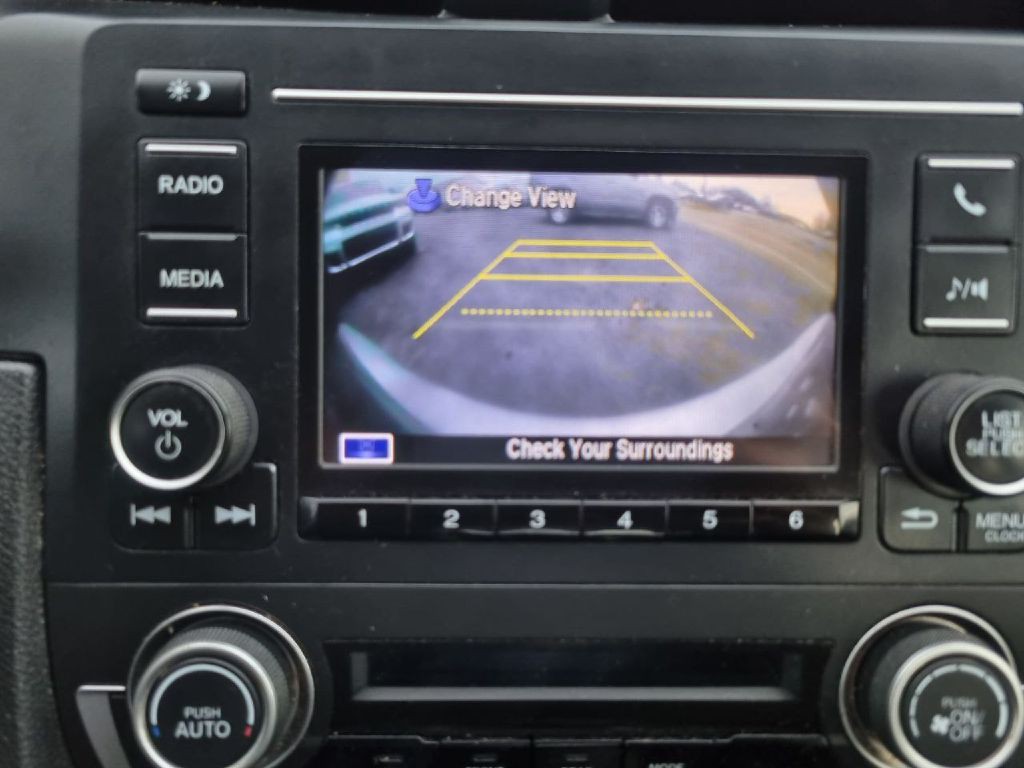 2016 Honda Civic Image 14