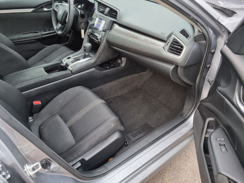 2016 Honda Civic Image 19