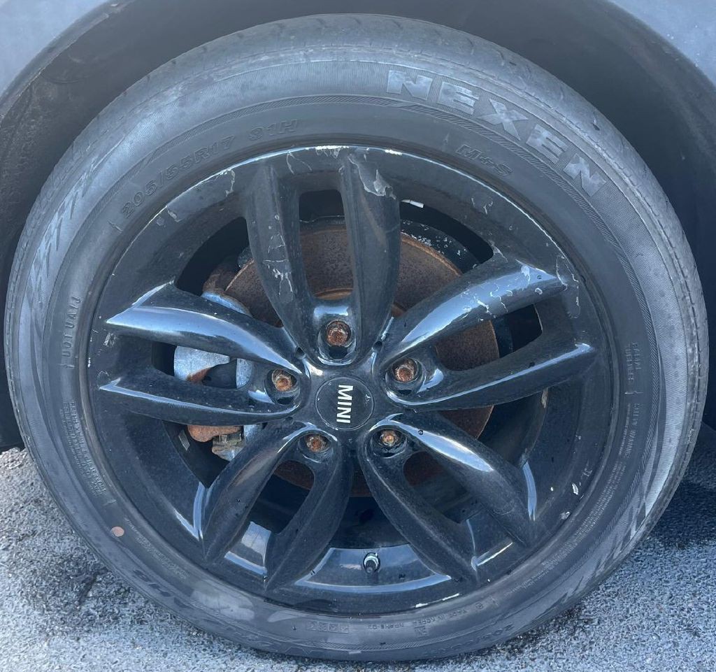 2012 MINI Cooper Image 8