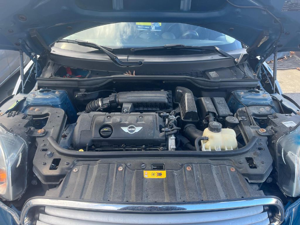 2012 MINI Cooper Image 13