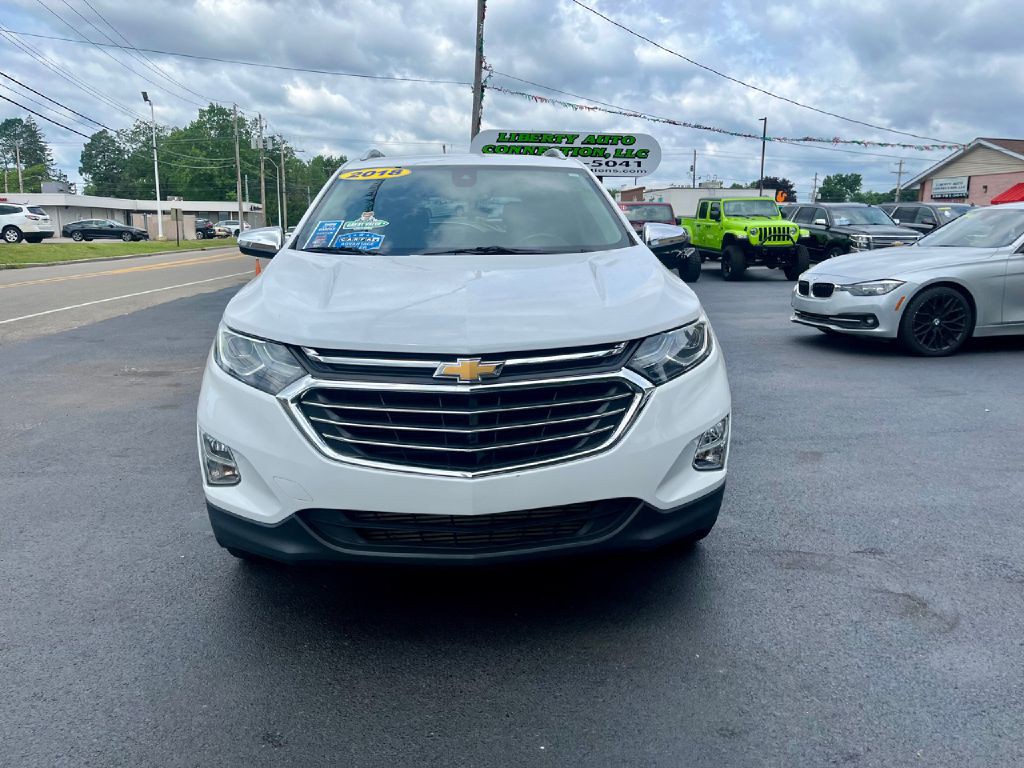2018 Chevrolet Equinox Image 2