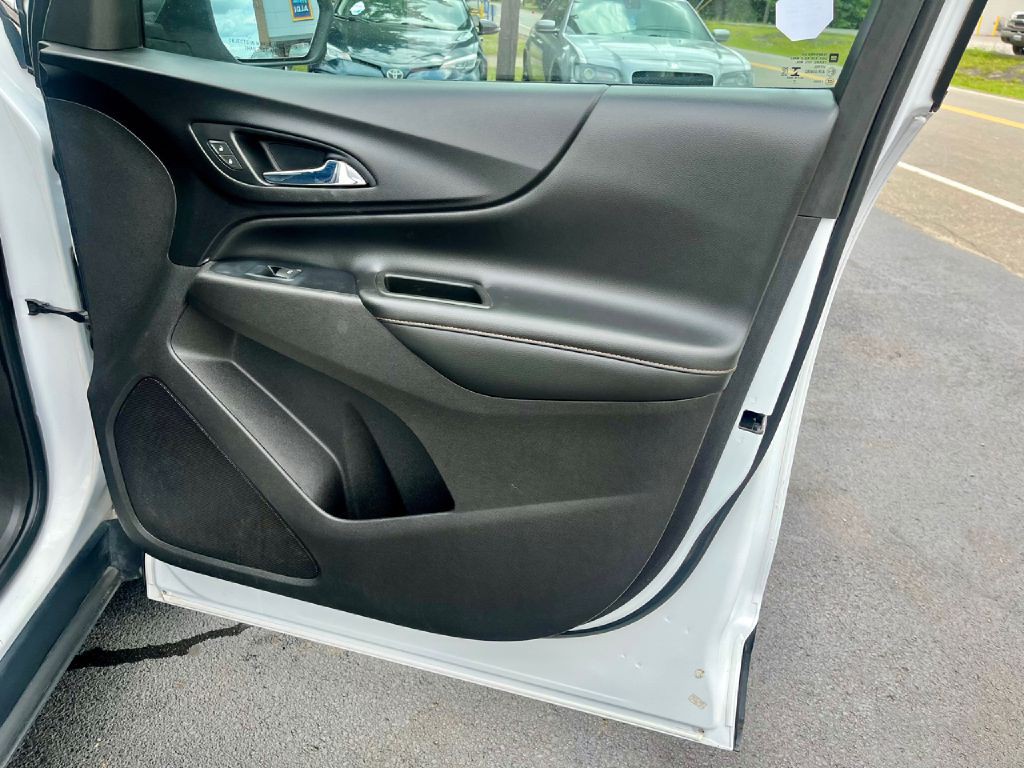 2018 Chevrolet Equinox Image 11