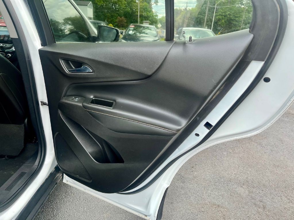 2018 Chevrolet Equinox Image 13