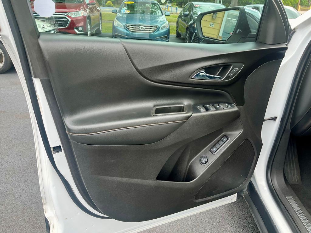 2018 Chevrolet Equinox Image 18