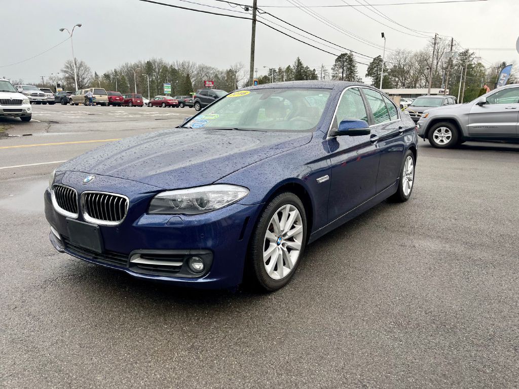 2016 BMW 5 Series Image 15