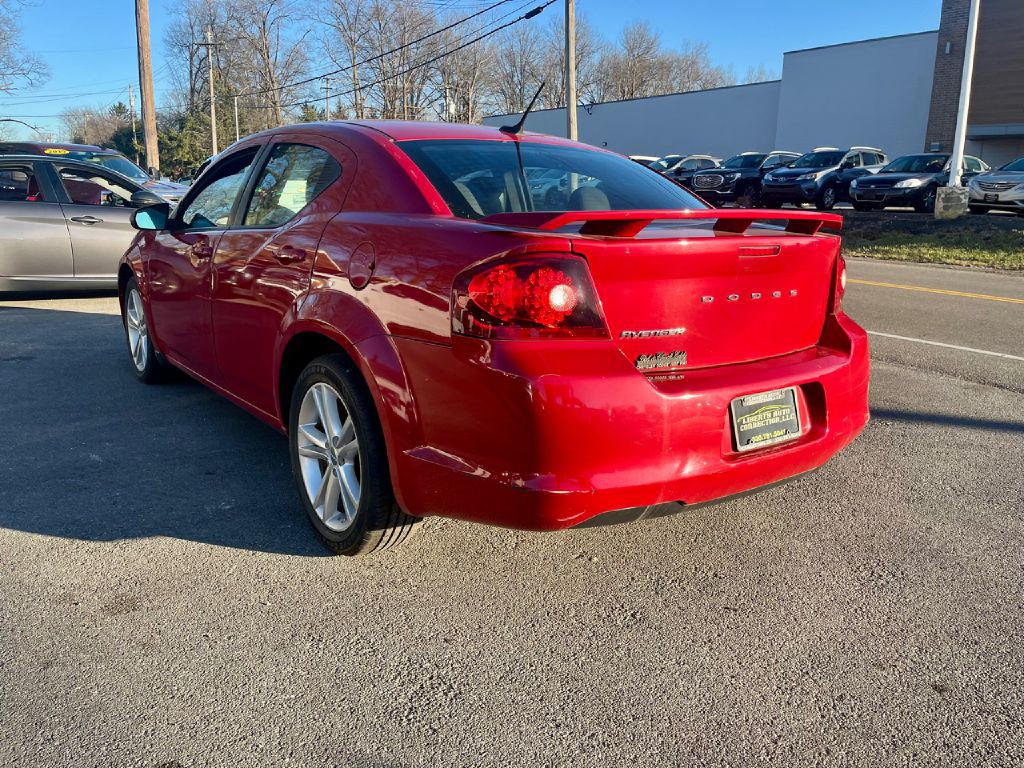2014 Dodge Avenger Image 5