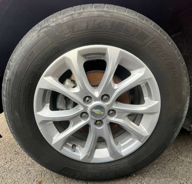 2018 Chevrolet Equinox Image 9