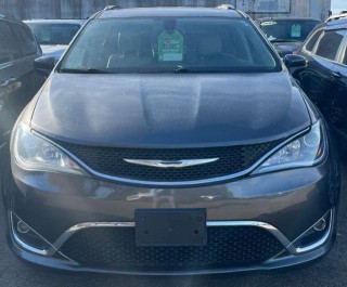 Image for 2017 Chrysler Pacifica Touring L Plus ID: 6617030